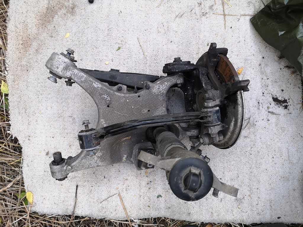 фото №12, Полный подвеска левый задняя volvo v60 ii 18r правый задняя комплект рычаг