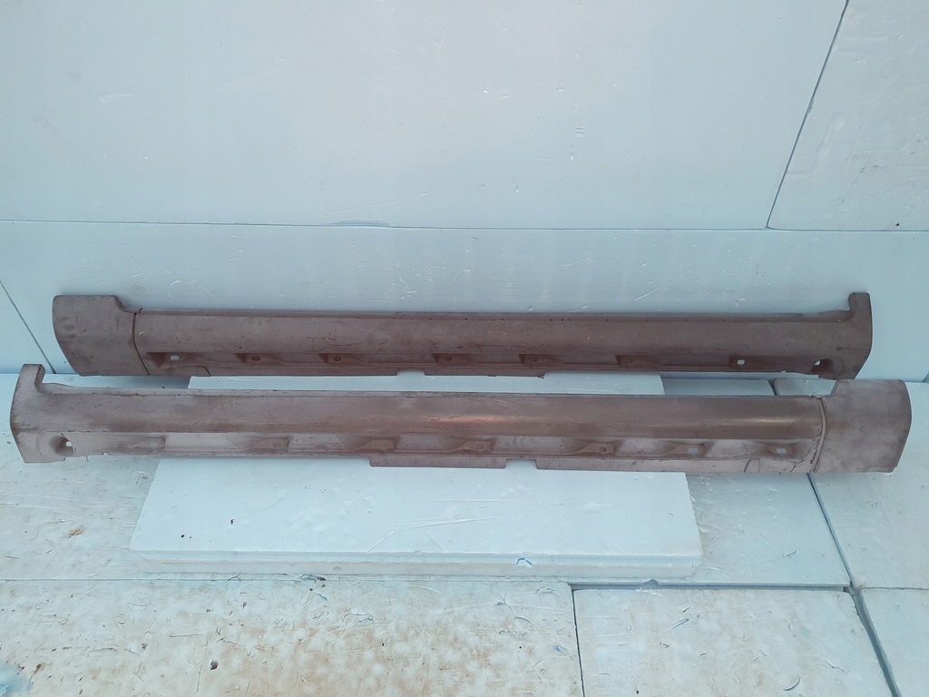 фото №1, Пороги накладки volvo v70 ii правый левый nowe