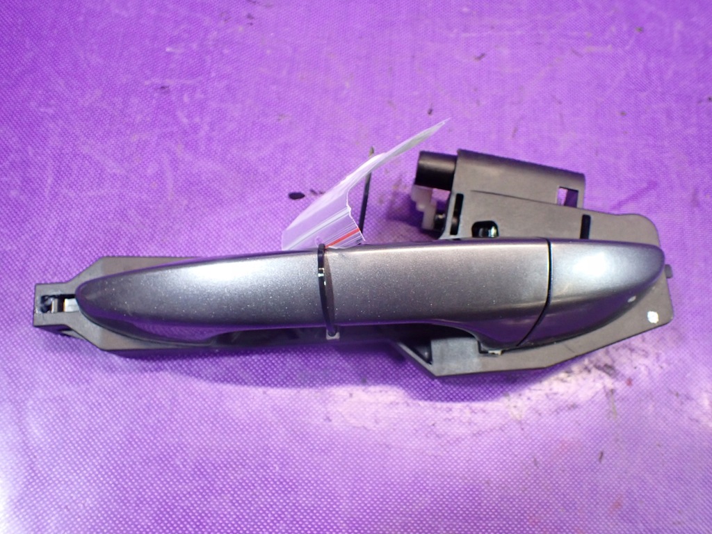 фото №1, Hyundai i20 ii 2 14-ручка задняя левая лак v3g