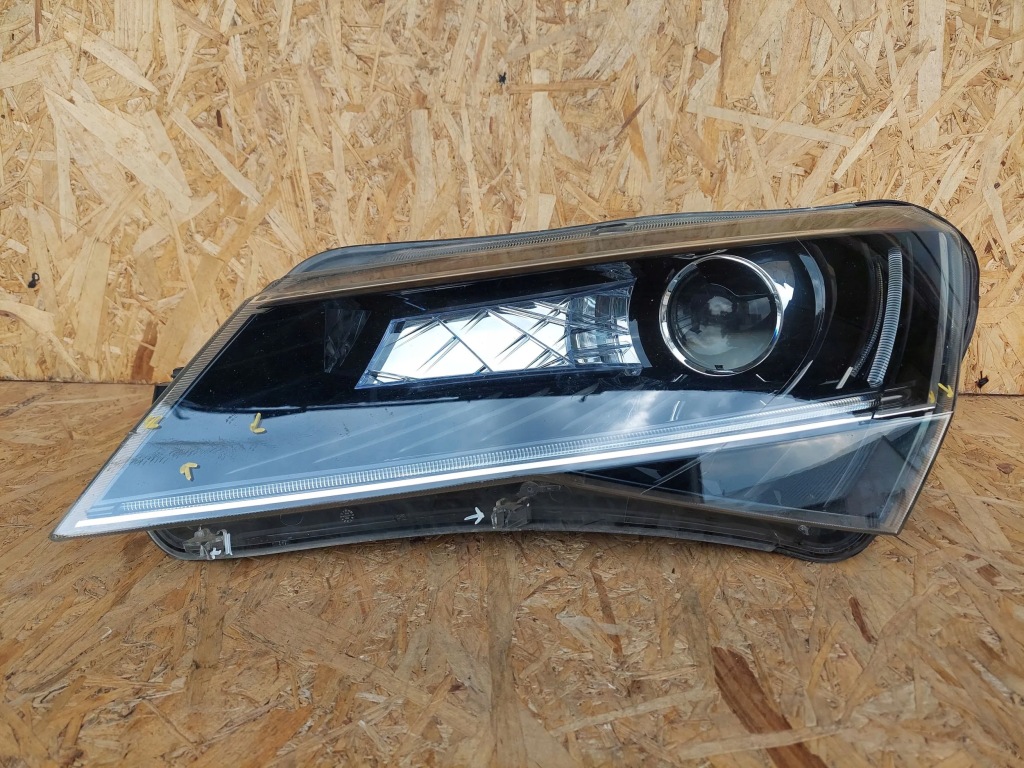 Купить Skoda superb b8 3v 2016 лампы передние