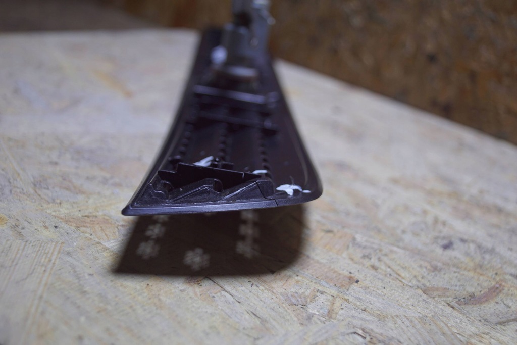 фото №12, Opel antara 2006 права сторона решітка радіатора / впуск повітря крила передній