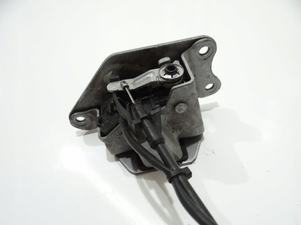 фото №2, Замок двері правий задня bmw i3 7291032