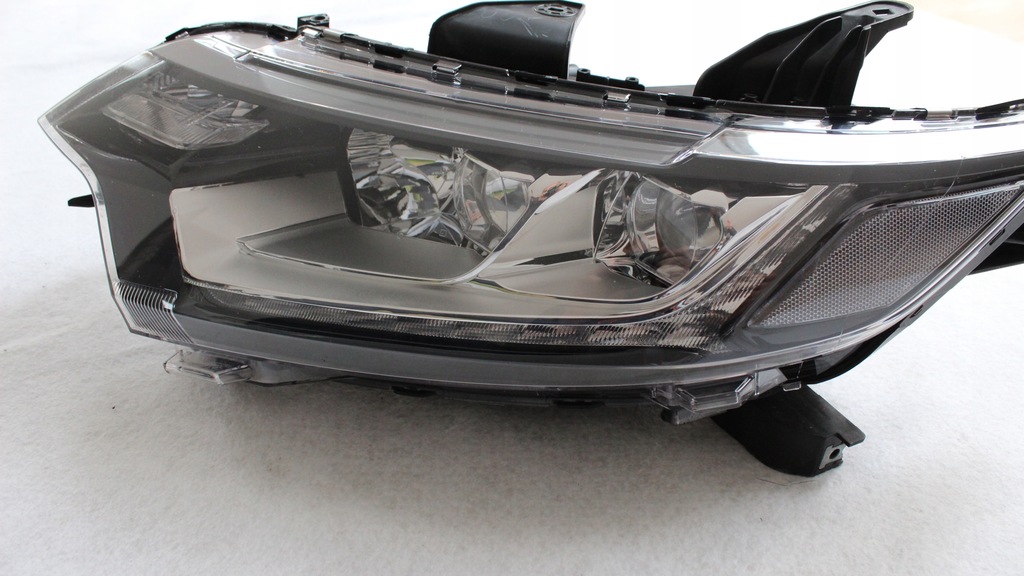 фото №4, Mitusbishi outlander iii 3 lift - лампа перед левая led 2015+