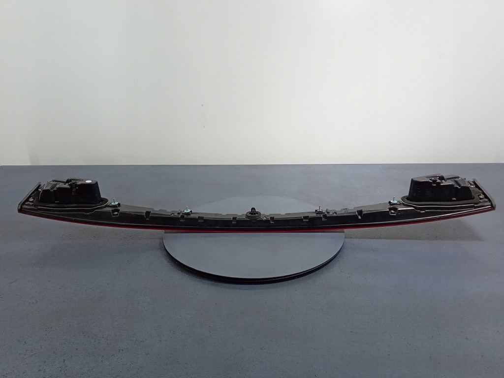 фото №9, Mercedes eqa w243 накладка свет задняя a2439062900