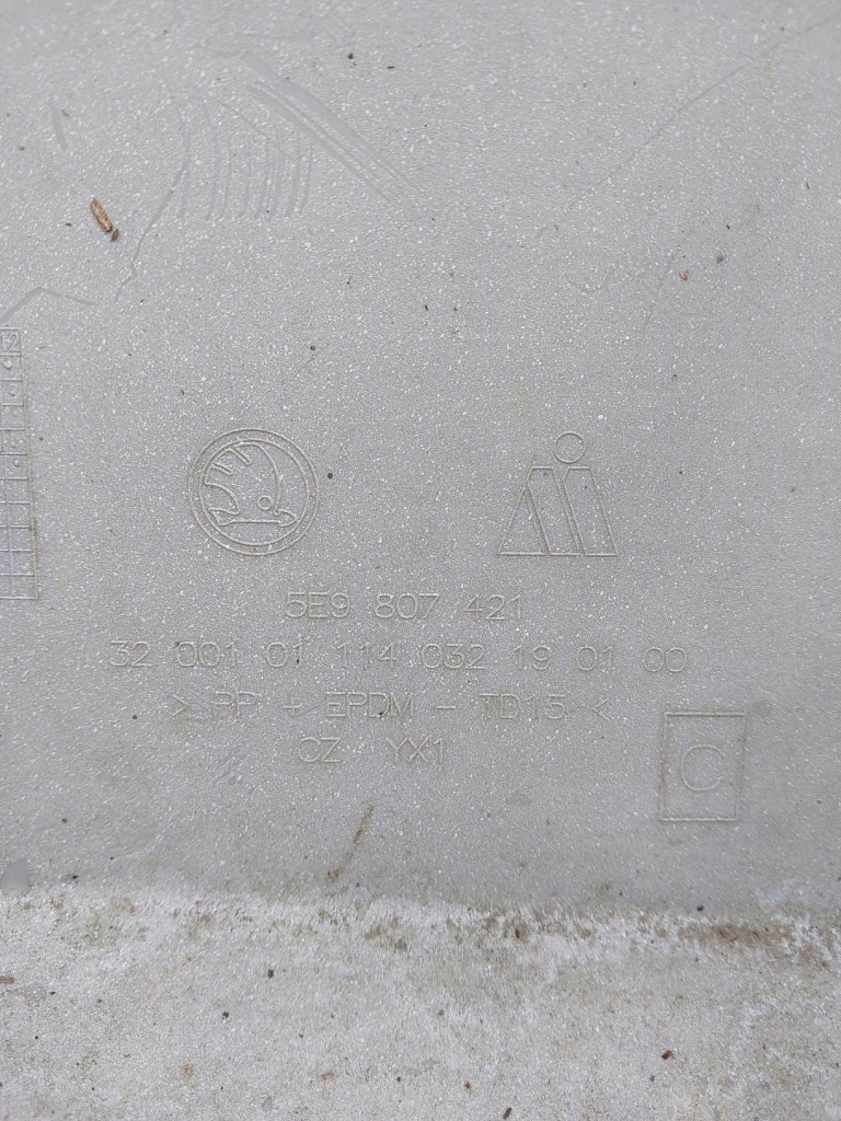 фото №12, Бампер задняя задний skoda octavia iii 3 5e9807421