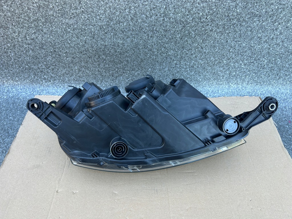 фото №8, Лампа ліва передня skoda rapid 5jb941017 poznań