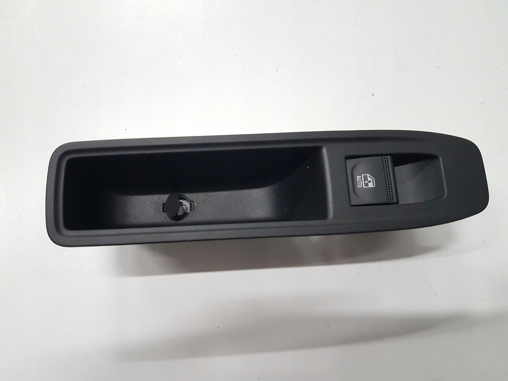 фото №1, Перемикач вікон правий задня renault captur ii 19-