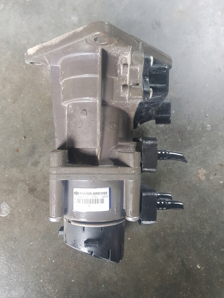 фото №1, Scania r главный клапан тормозной 1867518