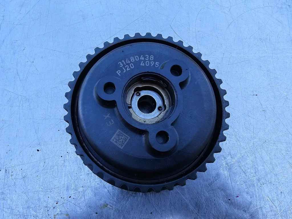 фото №1, Volvo v40 колесо распределительного вала зубчатое 31480438 2,0t v90