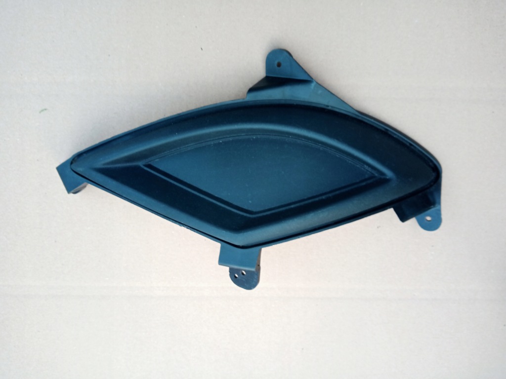 фото №1, Hyundai ix20 ліва решітка бампера передній 2011r