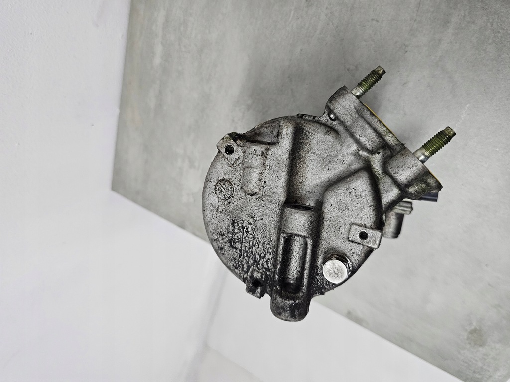 фото №12, Volvo c30 1.6 компрессор насос кондиционера 36000962