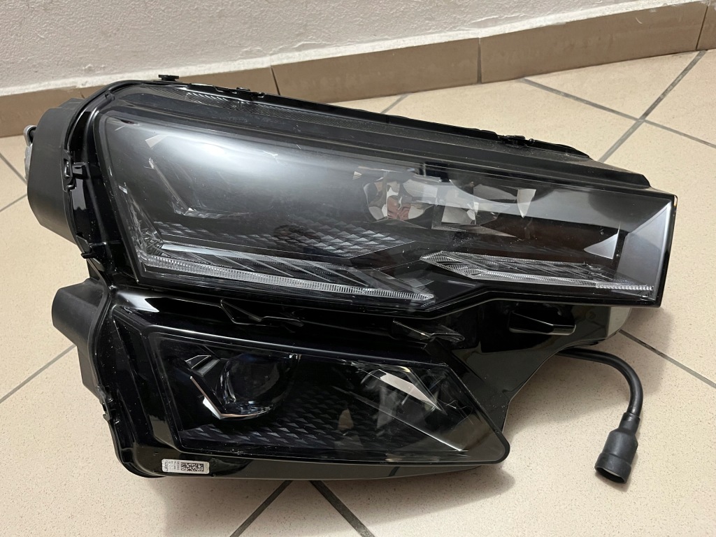 фото №1, Skoda karok karoq lift full led 57b лампа передняя перед правая