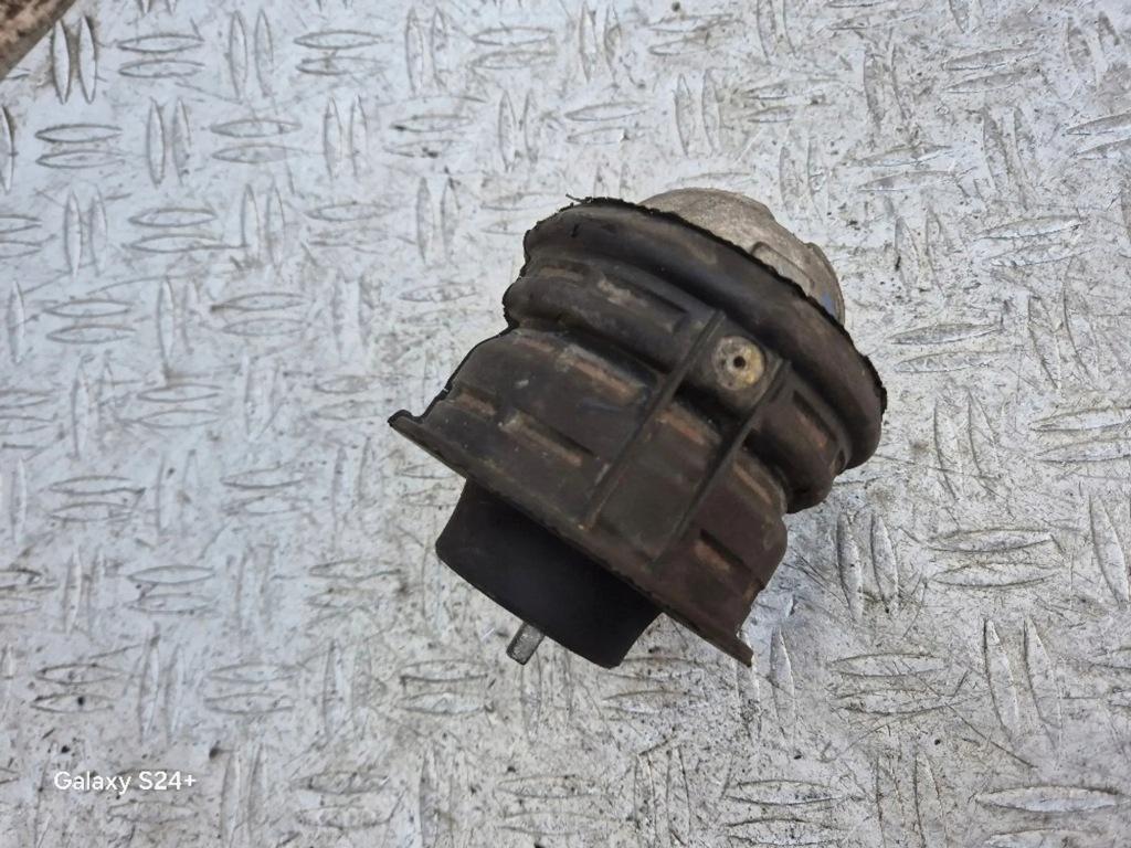 фото №7, Передня подушка двигуна chrysler crossfire a2032410413 3.2l бензиновий