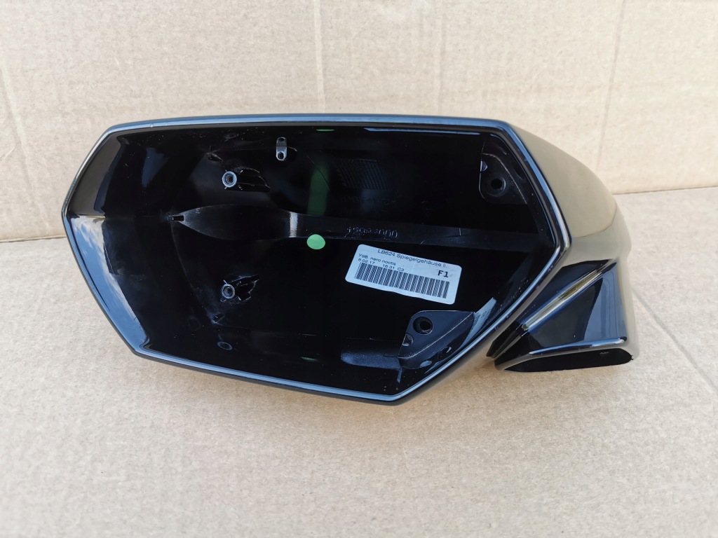 фото №1, Lamborghini huracan 4t0 корпус зеркало левая