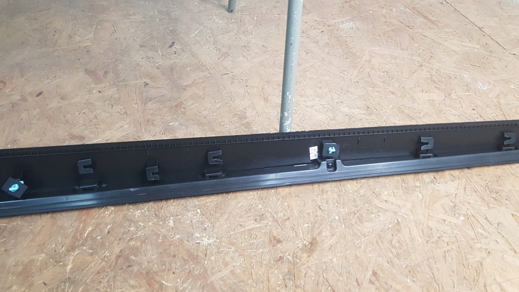 фото №7, Kia stonic молдинг na дверь передние перед левая