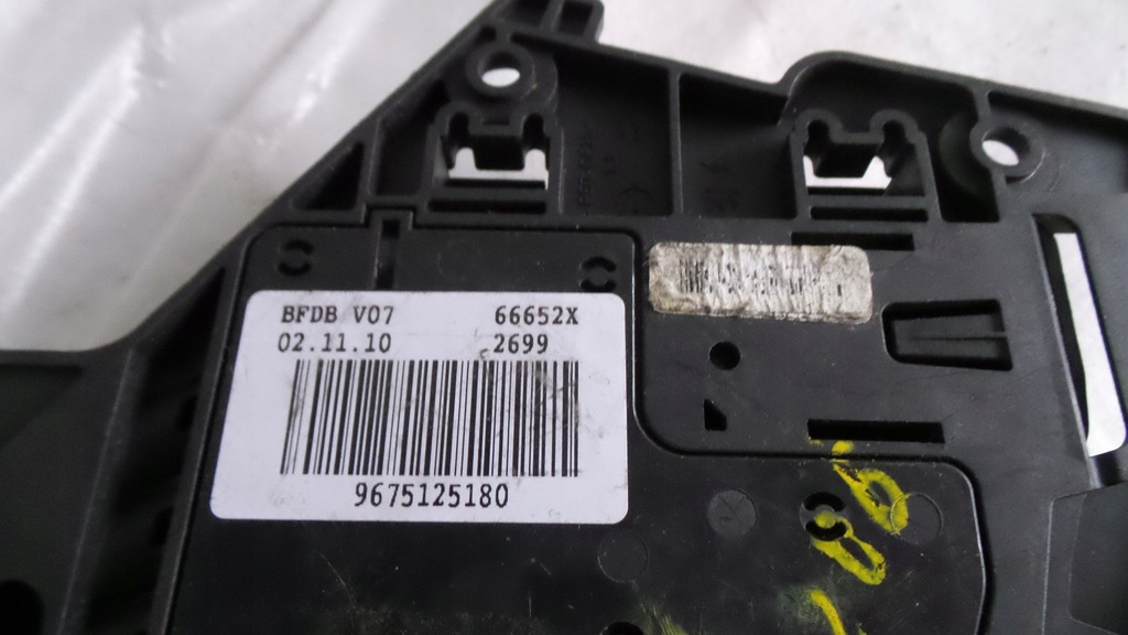 фото №6, Запобіжник акумулятор клема citroen c3 ii