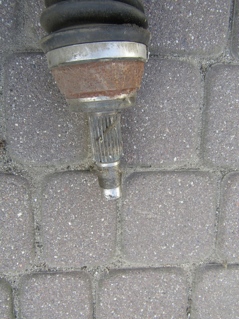 фото №3, Привідний вал ліва перед alfa romeo stelvio 2.0t 17-23r