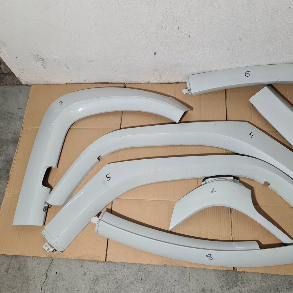 фото №14, Renault twizy молдинг корпус защита крыша стойки