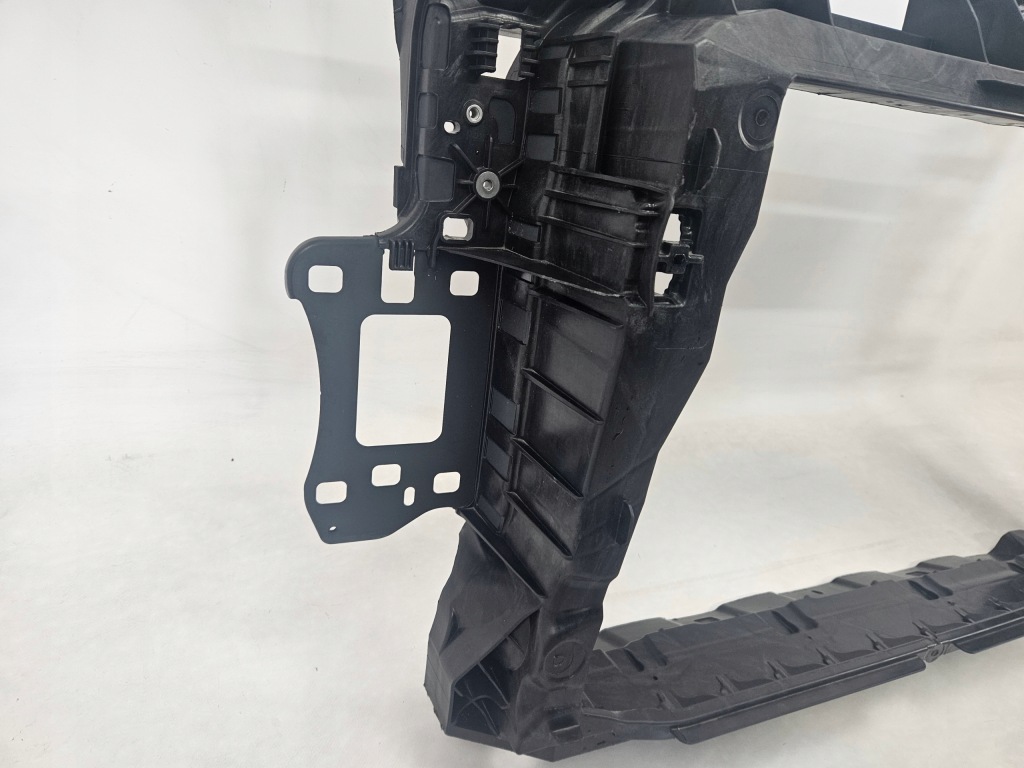 Audi q3 2 2018 - ремень перед усилитель передний 2.0 tfsi 83a805594j Доставка