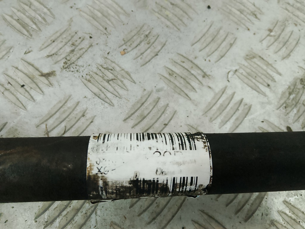 фото №2, Renault clio iv 4 2014 привідний вал права