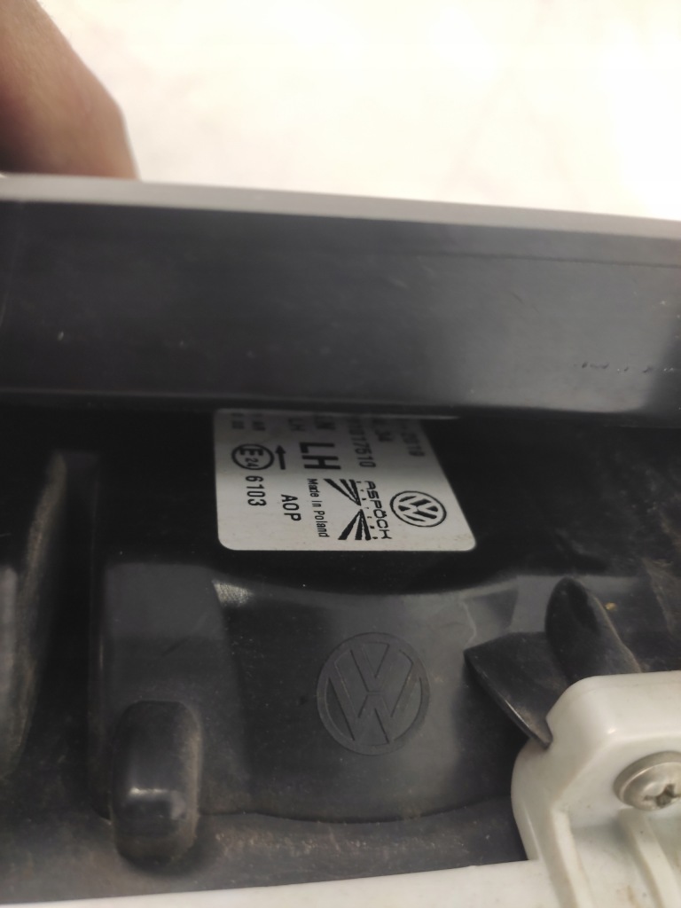 Vw caddy 3 рестайлинг  2 фара левая задняя задний  2015- led 2k1945095n Киев