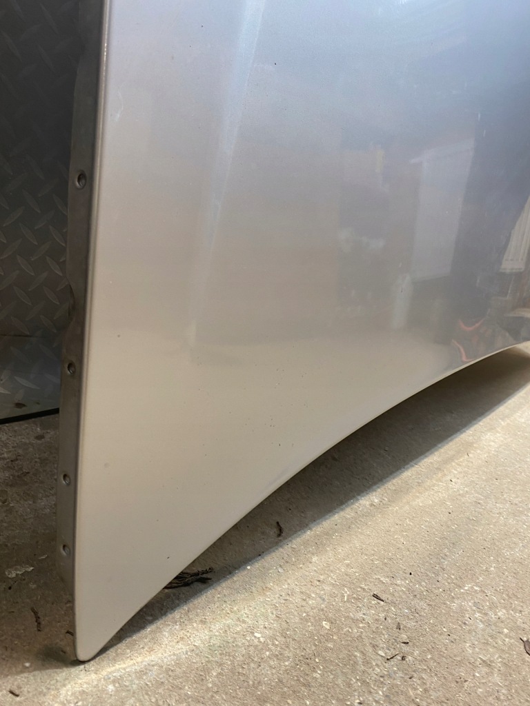 Капот крышка двигателя решётка  vectra c z157 orygina Недорого