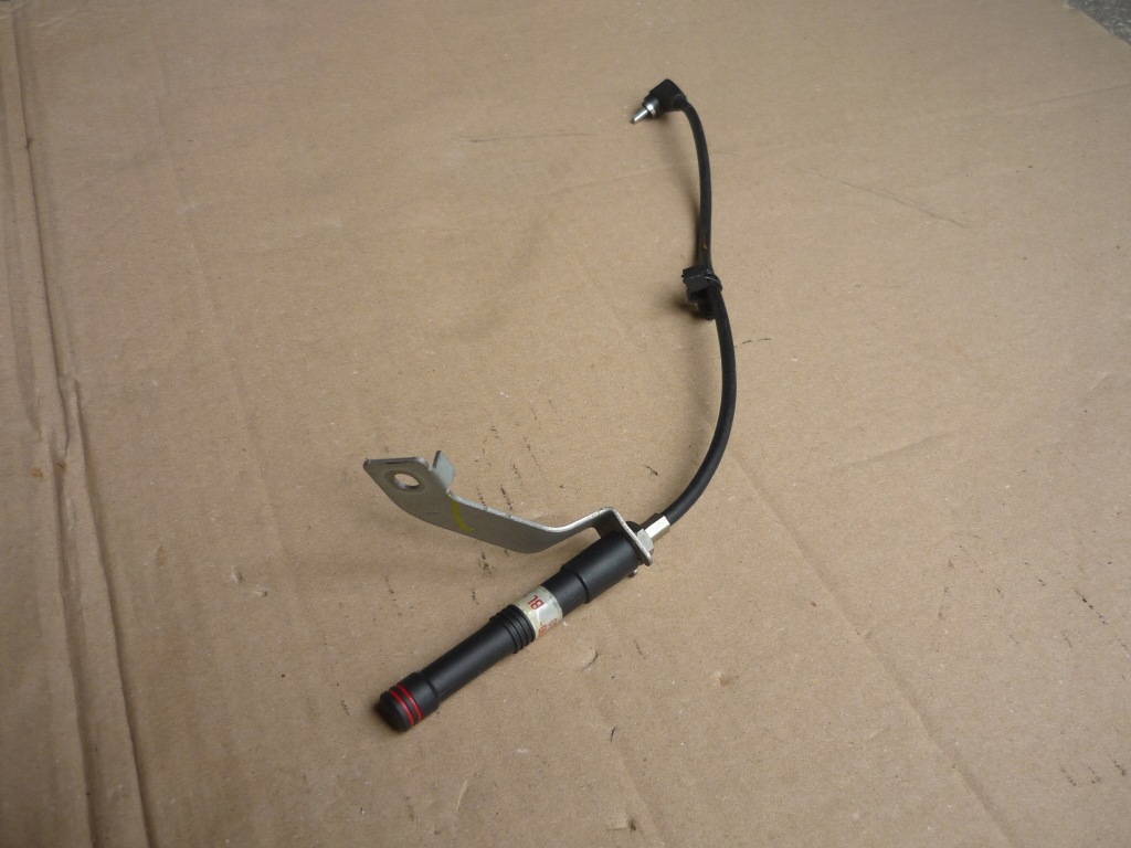 фото №1, Антена замка центрального kia sorento i 95790-3e100