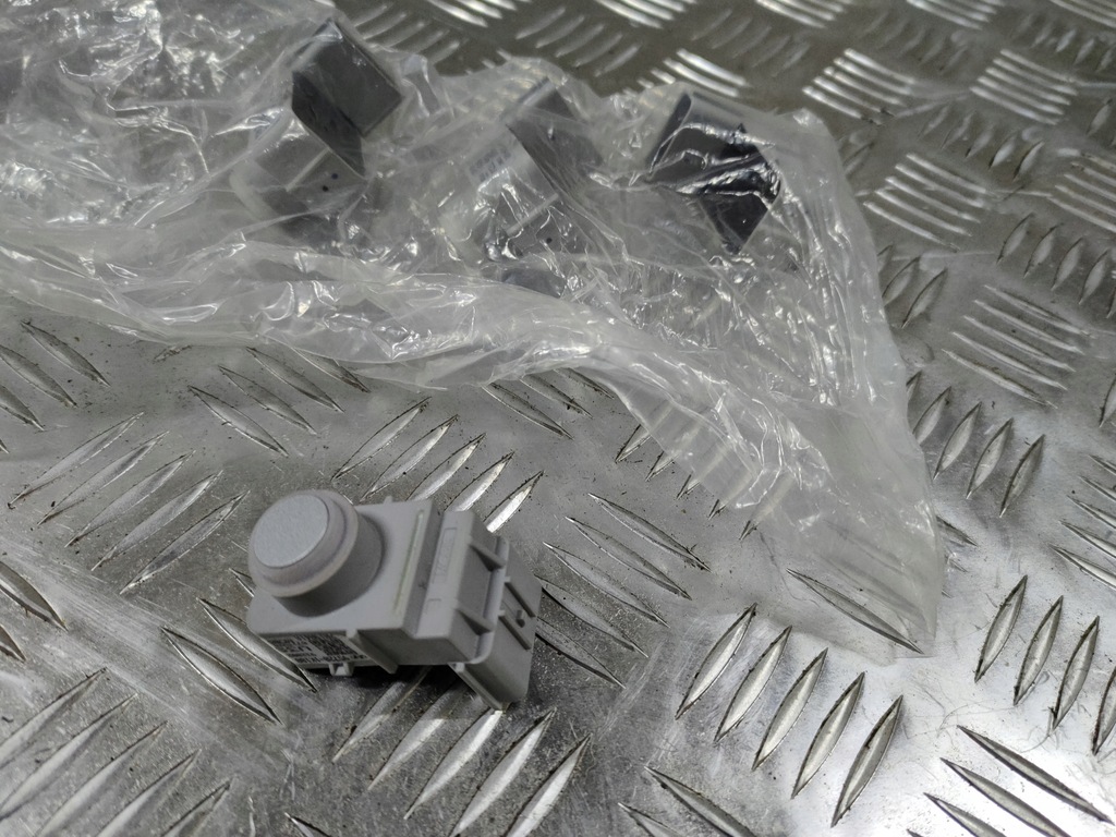 фото №1, Датчик pdc hyundai genesis 95720-1k100 оригінал