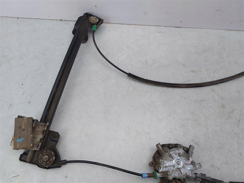 фото №4, Механизм подъёма стекло крышки задняя freelander i