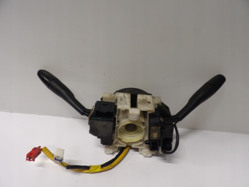 фото №2, Переключатель комбинированный света mitsubishi spacestar