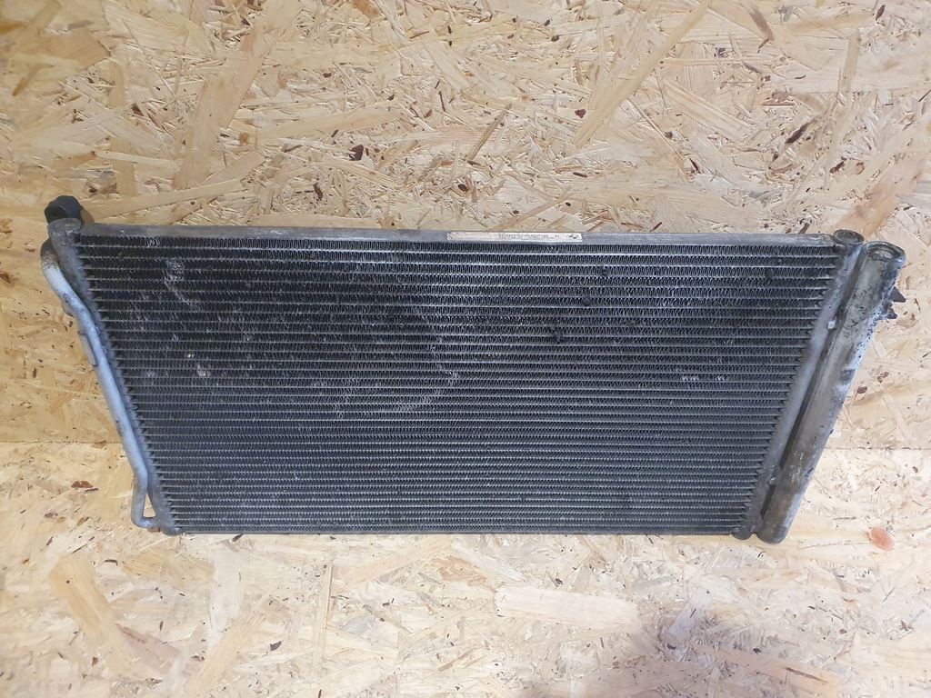 фото №1, Радиатор кондиционера bmw 3 e91 lift 2.0d