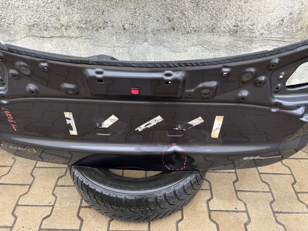 фото №5, Kia ceed ii kombi крышка багажника задняя задняя без оснащения be 2012-