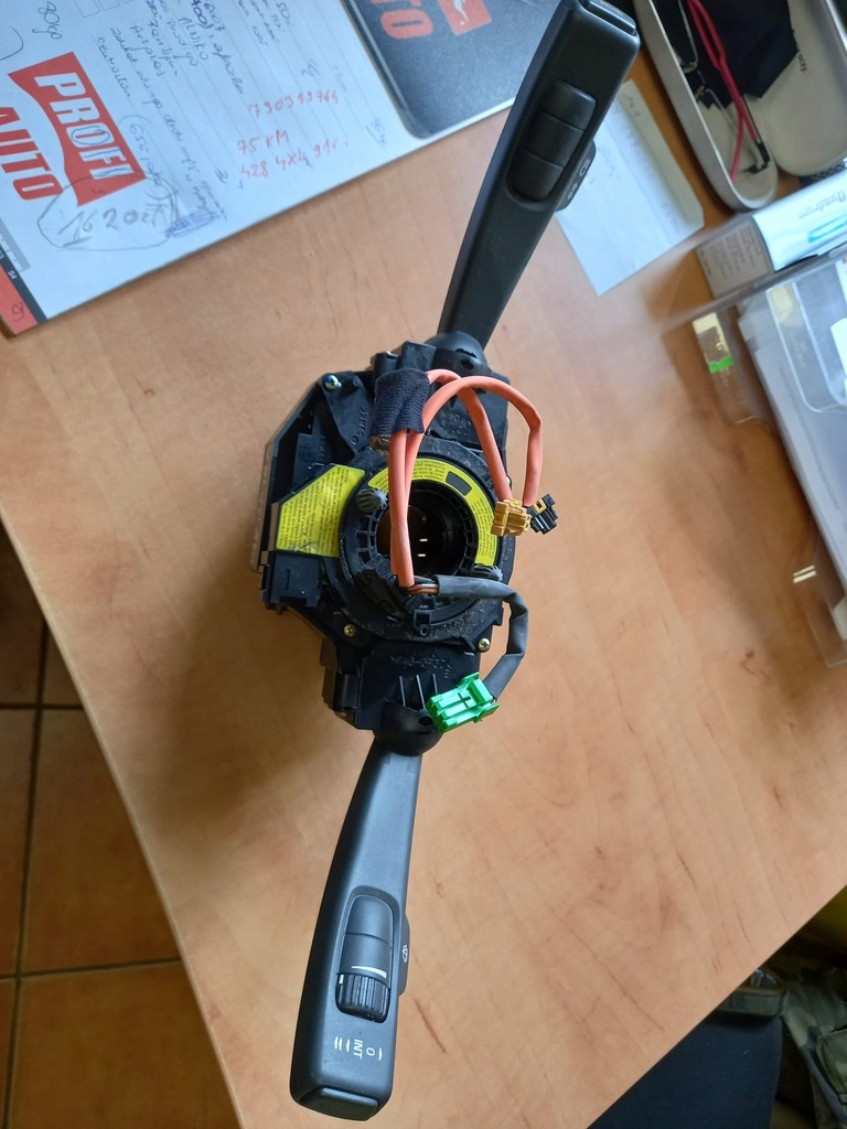 фото №10, Volvo v50 s40 переключатель комбинированный p30710342