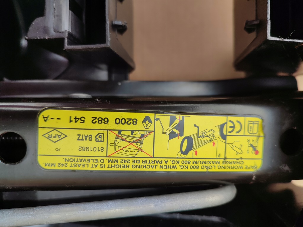 фото №5, Набір домкрат вушко ключ renault clio iii оригінал 8200682541a