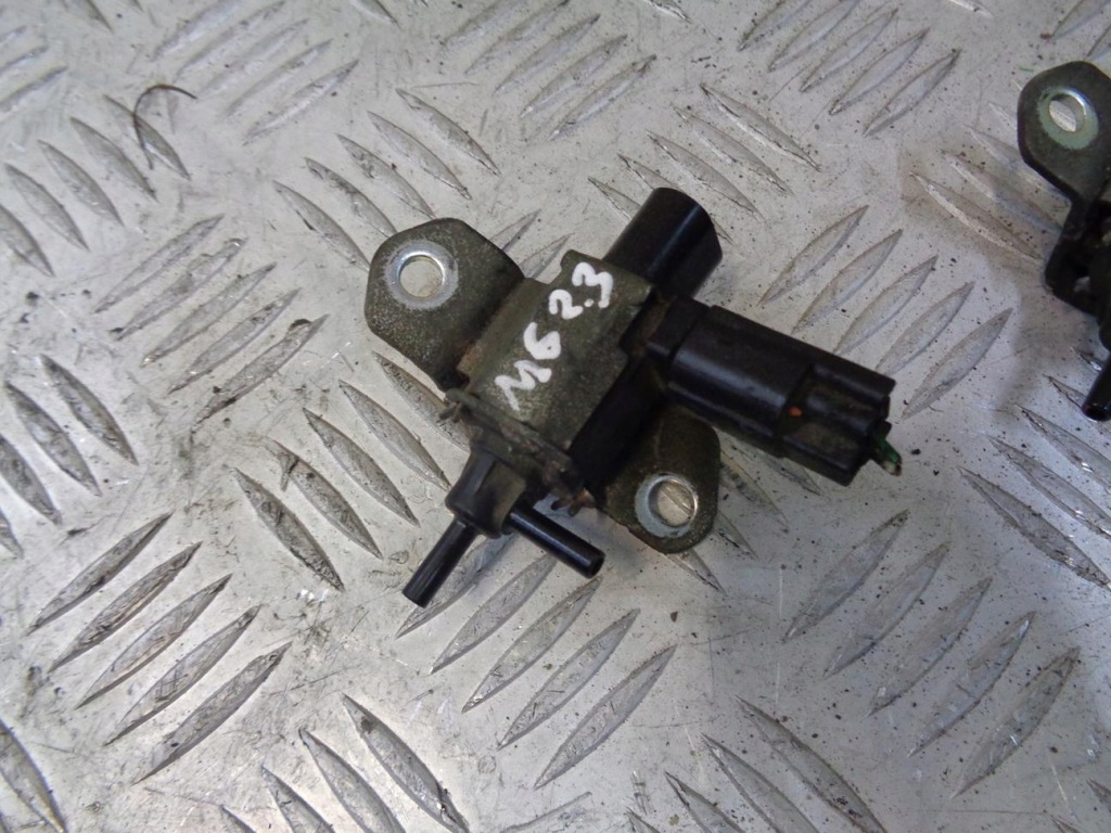 фото №1, Клапан вакуумa mazda 6 i gg gy 2.3 b 02-