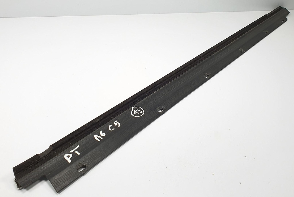 фото №6, Молдинг ущільнювач правий задня audi a6 c5 4b5853764