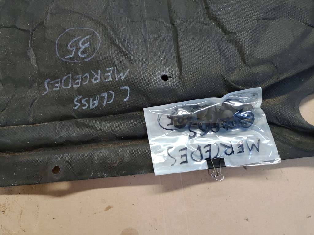 фото №13, Шумоизоляция капот + клипсы mercedes c w203 coupe