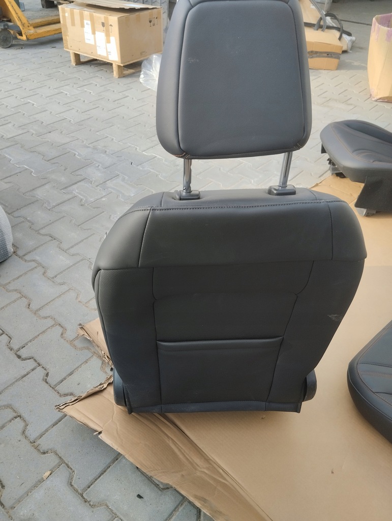 фото №9, Ford mustang mach-e сидіння заднє сидіння оббивка комплект eu