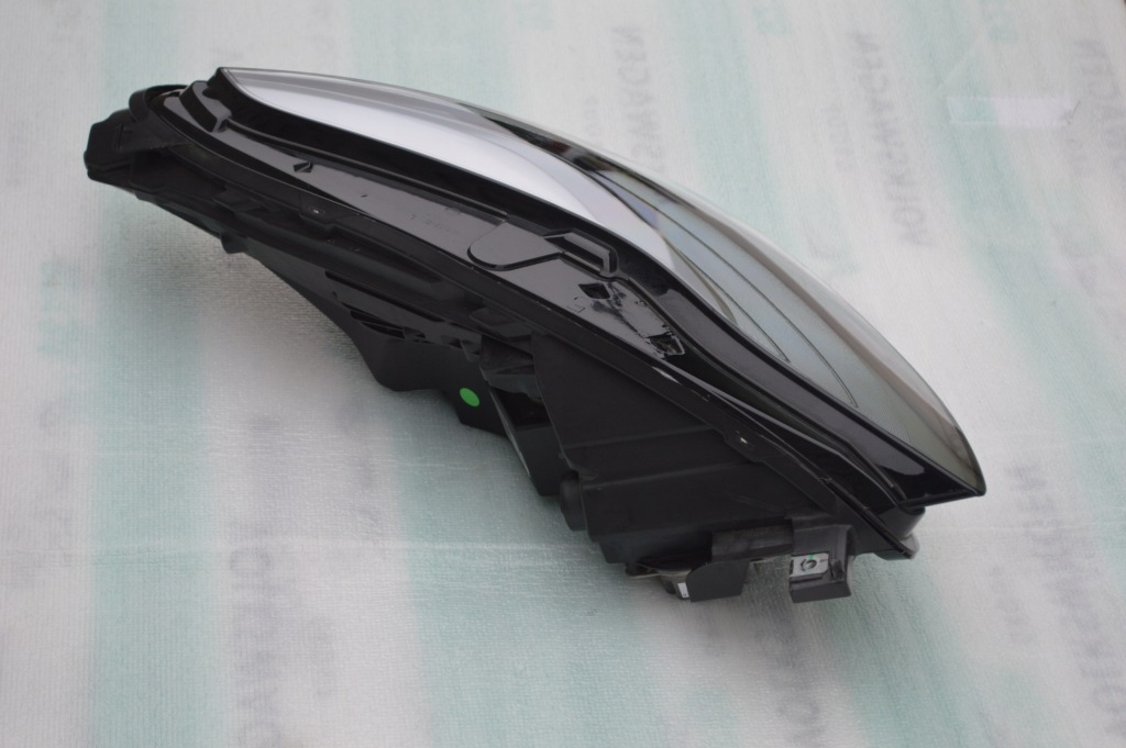 Фара передняя левая tesla 3 рестайлинг  full led в Украине