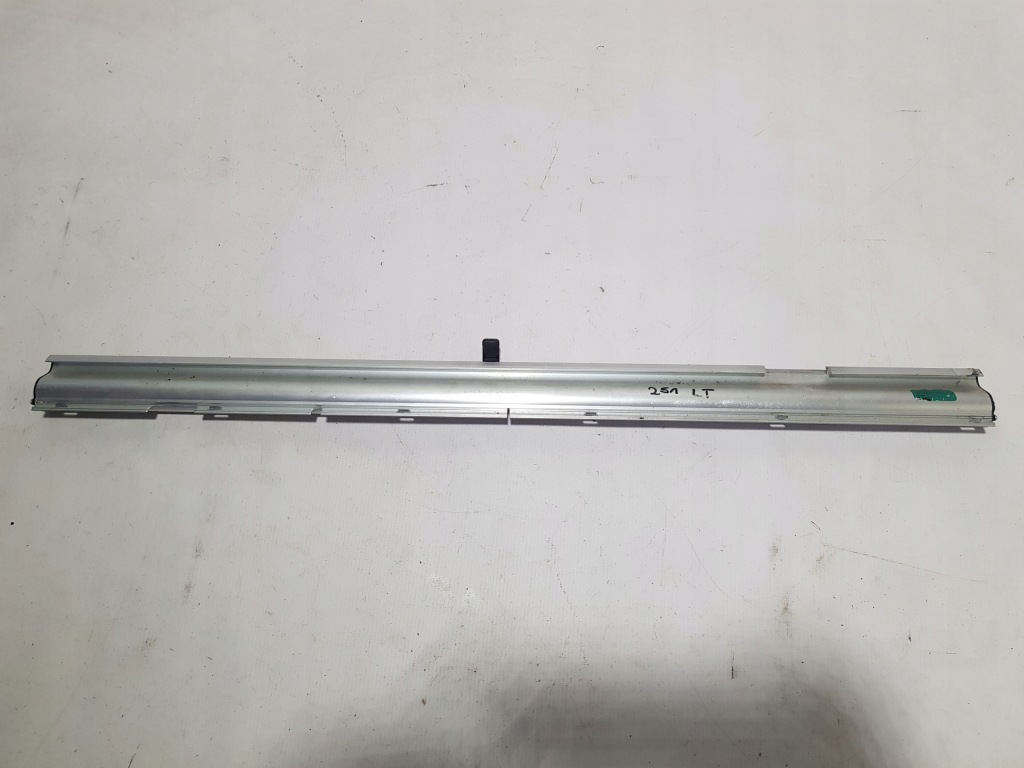 Шторка двері mercedes w251 long ліва задній задня Недорого