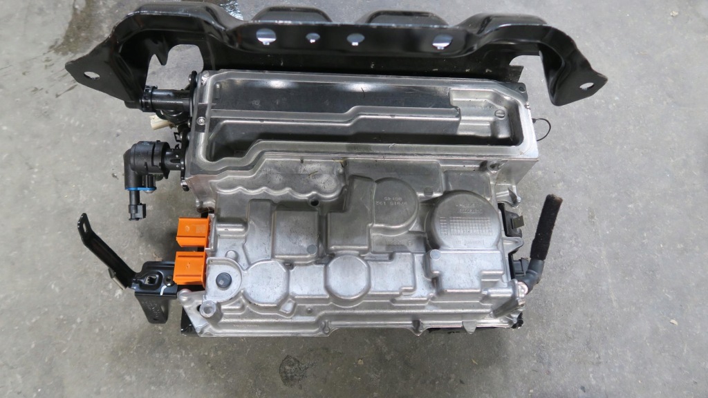 фото №1, Vw id.3 id.4 audi q4 enyaq explorer преобразователь зарядное устройство напряжения inwerte