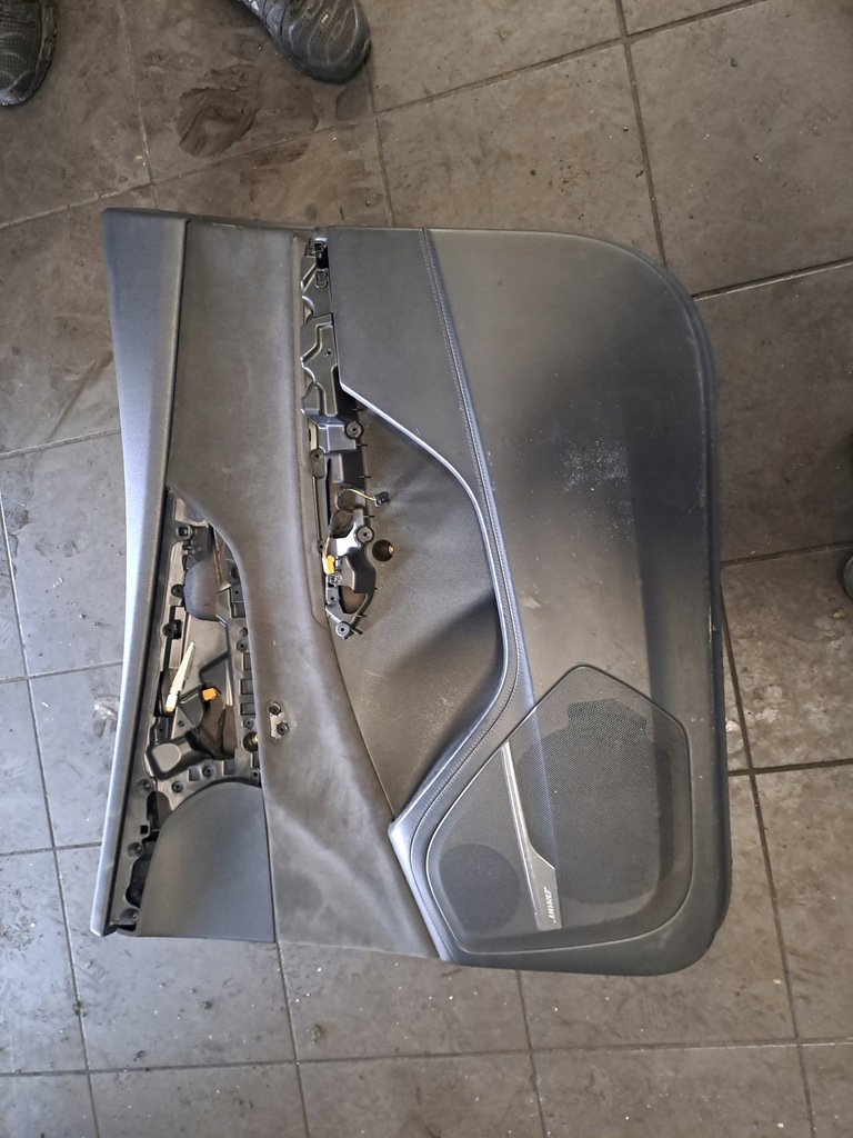 фото №16, Audi q7 4m 16r s-line сиденья заднее сиденье обшивки кожа подогрев 7 легковые