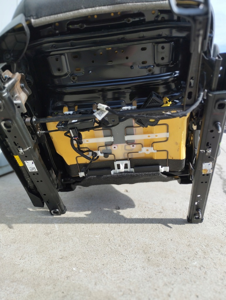 фото №11, Chevrolet cruz 16- сиденья заднее сиденье usa