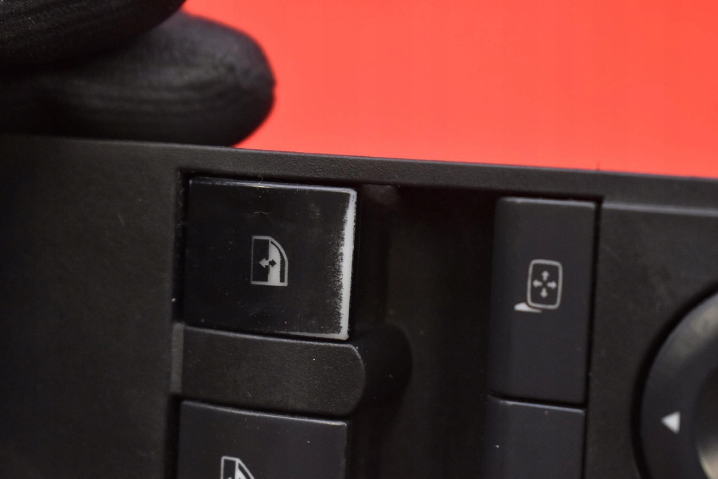 фото №8, Панель управление окон eu 13209203 bb opel astra 3 iii h 04-07