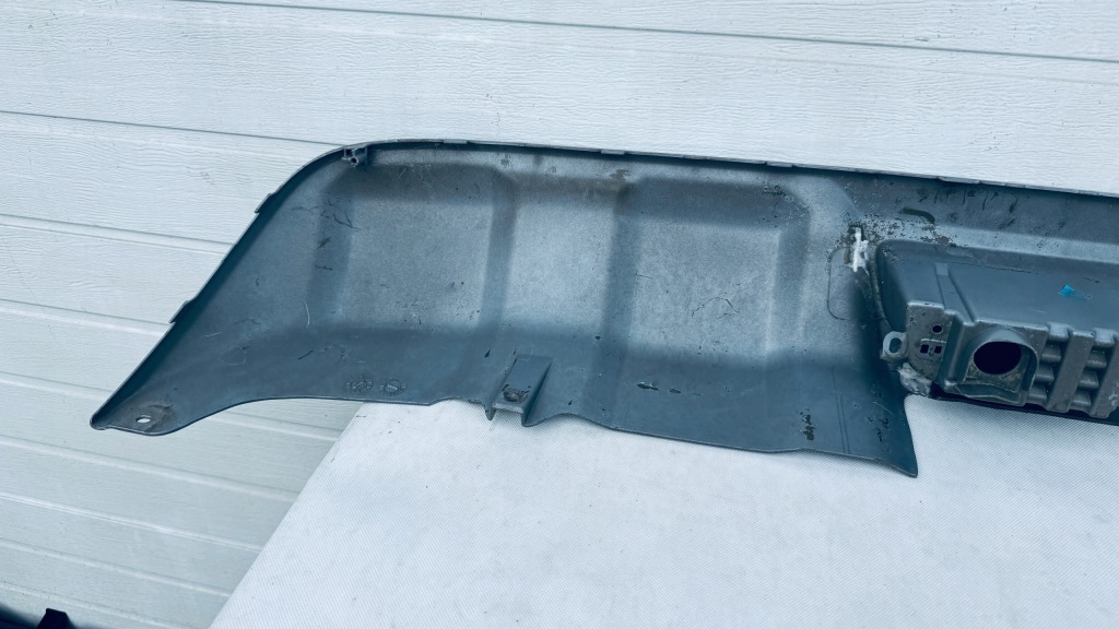 Накладка спойлер бампера задняя suzuki vitara 2015 - 990e09-86r47-000 Оригинал