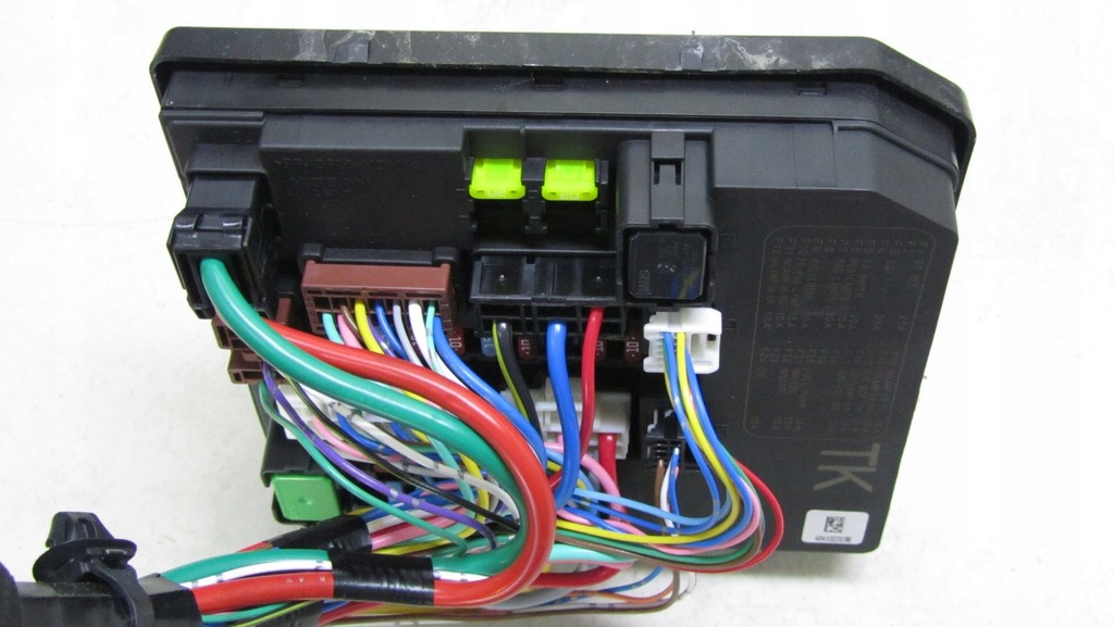 фото №5, Juke f15 1.2 коробка предохранителей 284b7-1tx2b