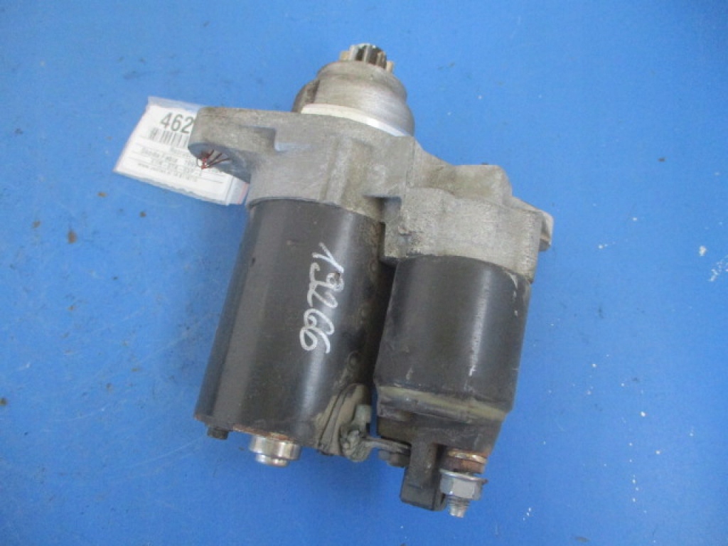 Skoda fabia 1.2 стартер 02t911023g bosch 0001120400 перевірений Зі Шроту