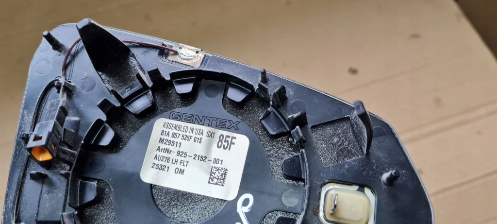 Q3 83a вкладыш зеркала стекло фотохромный левое  перед 81a857535f с Разборки