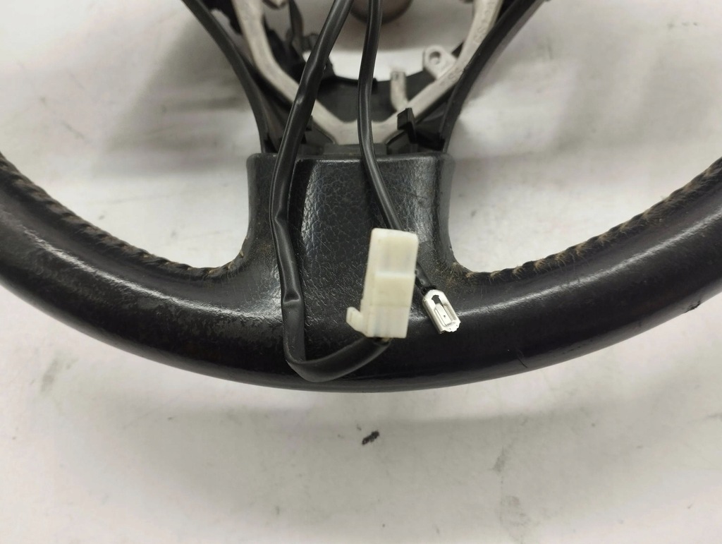 фото №10, Toyota corolla verso ar10 2006 руль