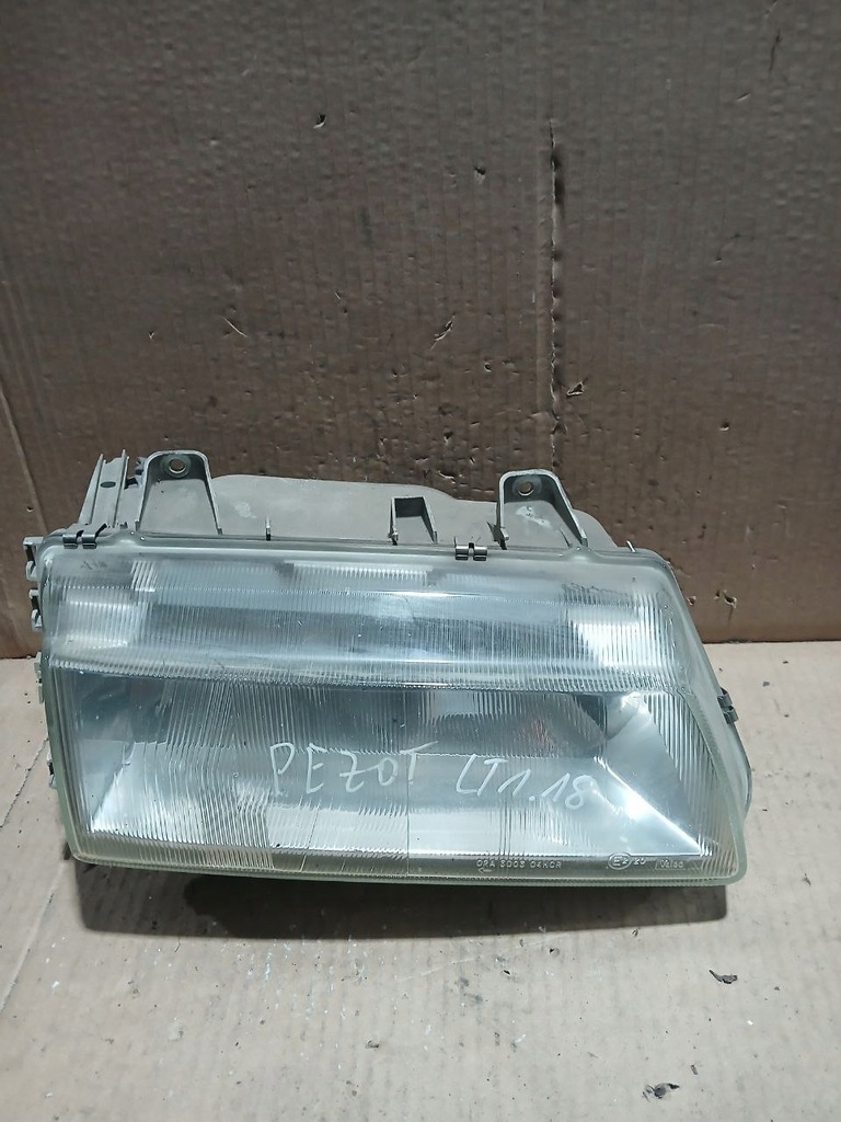 фото №1, Лампа правая передняя правый перед citroen evasion